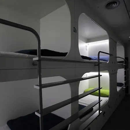 Dream Cube Hostel Barcelona