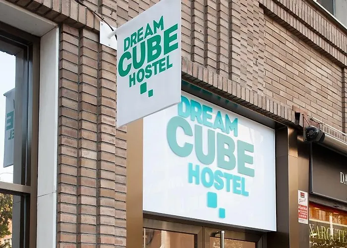 Dream Cube Vandrerhjem *